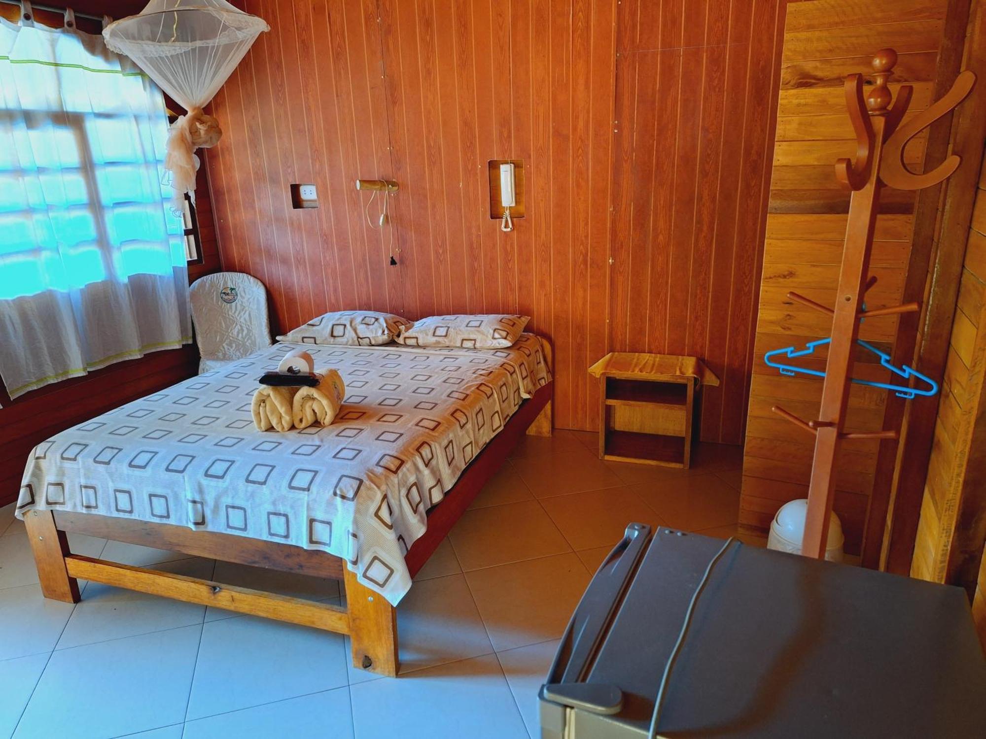 Madera Labrada Lodge Ecologico Tarapoto Exterior photo